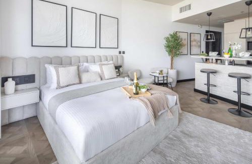 Jumeirah Village Triangle Apartment | Frank Porter - Al Jawhara Tower