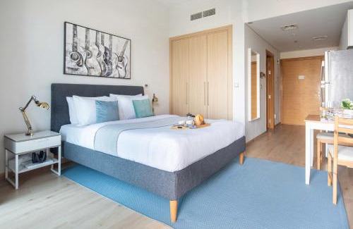 Jebel Ali Apartment | Frank Porter - Azizi Aura