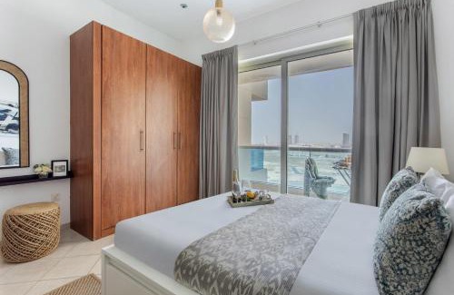 Dubai Production City Apartment | Frank Porter - Damac Crescent A
