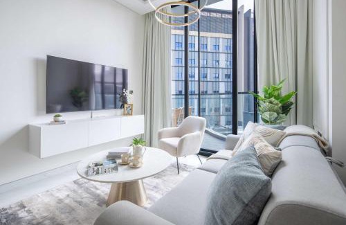 Al Barsha Apartment | Frank Porter - Samana Park Views