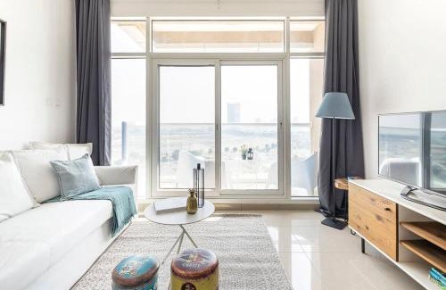 Al Barsha Apartment | Frank Porter - Siraj Tower