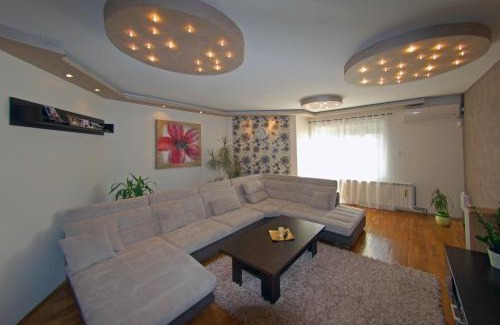 Zemun Apartment | Franstal Apartments