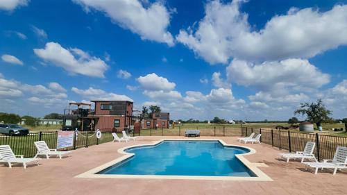 Fredericksburg House | Fredericksburg Stay W Patio, Fire Pit & Hot Tub