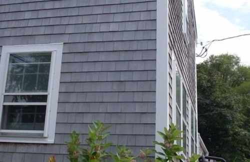 Nantucket Town House | FREE 3rd Night!* (See description) Nantucket in Town 3 Bedroom 1 Bath Cute House