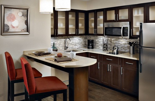 McNeil Condo | Free Breakfast + 24 Hour Business Center + Heated Pool | Close to University of Texas