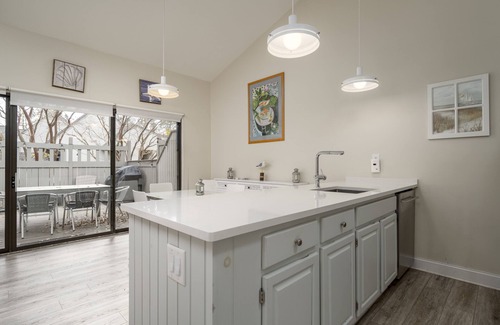 Bethany Beach Condo | Free Linens - Sea Colony Chalet