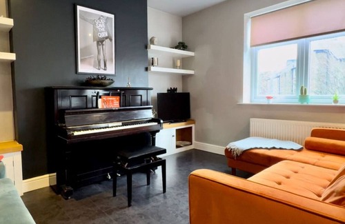 Harrogate Apartment | Free Parking | Central Harrogate | Spacious Flat