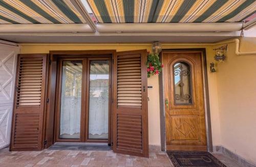 Castel di Sangro Apartment | [FREE PARKING] La Bianca Neve Cottage