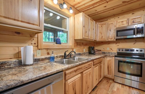Rockbridge Cabin | Freedom Lodge by The Inn & Spa at Cedar Falls