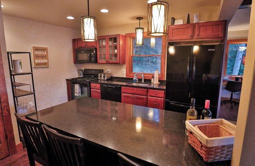 Lake George House | French Mountain Cove