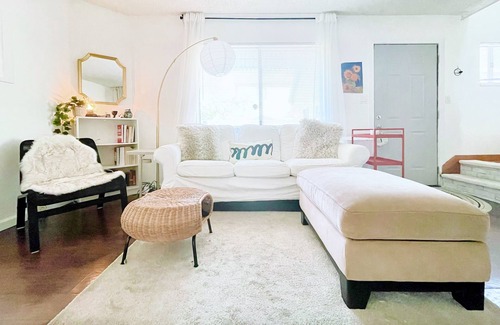 Roosevelt Park House | French style 2bedroom 2 bathroom home in downtown San Jose