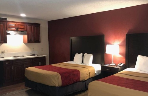 Raisin Hotel | Fresno City Inn