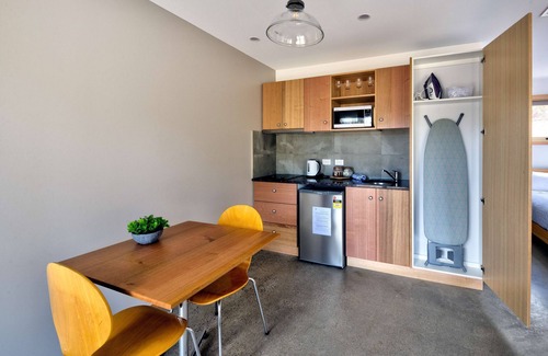 Coles Bay House | Freycinet Stone Studio 8