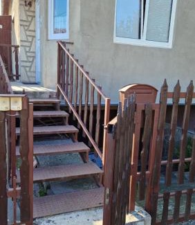 Gubacsipuszta Apartment | Friendly Apartment in the suburb.