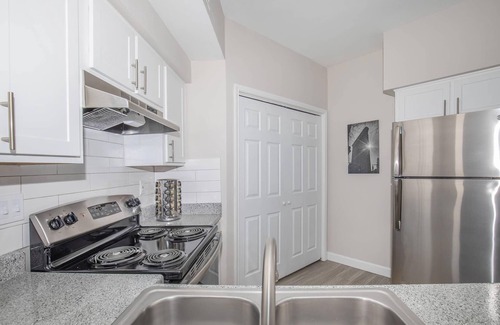 Clodine Apartment | Friendly Getaway From Home