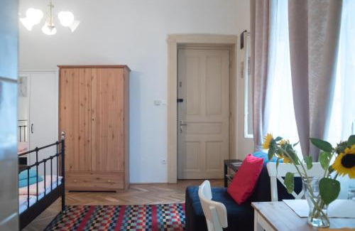 Terezvaros Apartment | Friendly home in the center