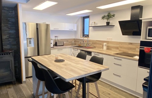 Saint-Nazaire House | Friendly house with garden 5 minutes from the beach