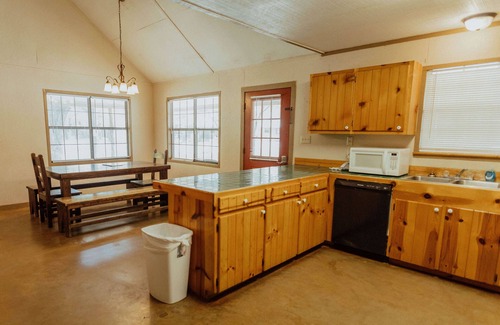 Sabinal Cabin | Frio Country Resort - Within walking distance to the Frio River!