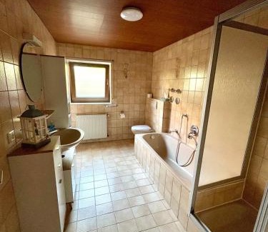Bad Schoenborn Apartment | Frisch renovierte Ferienwohnung in Bad Schönborn