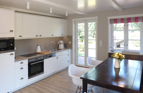 Suddorf House | Frisian house half *starboard*