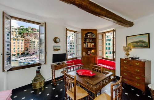 Camogli Apartment | From an old fishermen's home on the marina