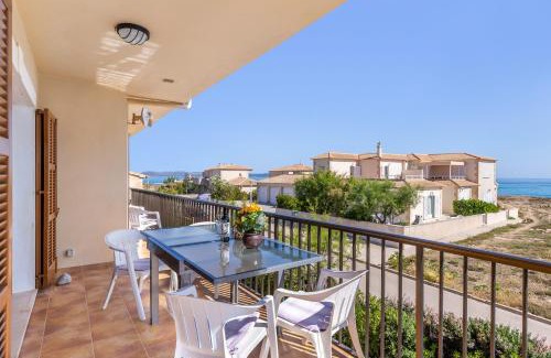 Son Serra de Marina Apartment | Front Line Beach House Up To 6 Guests in Mallorca