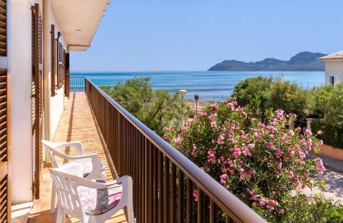 Son Serra de Marina Apartment | Front Line Beach House Up To 6 Guests in Mallorca