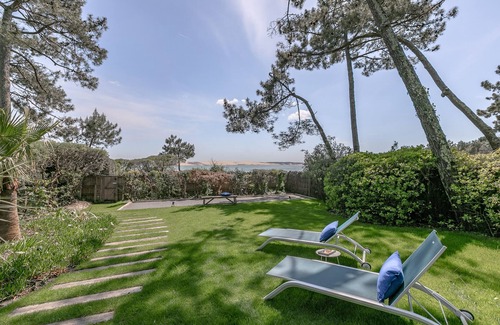 Cap-Ferret Villa | Front line sumptuous villa with private beach access at Cap-Ferret, 44 Hectares