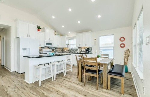 Surfside Beach House | Front Row, Fire Pit & Miles of Sand & Surf!