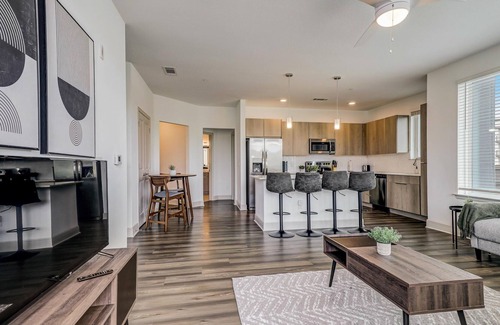 Deerwood Apartment | Frontdesk | 2 BR Apt near St Johns Town Center
