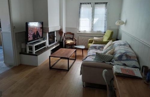 Frontignan Apartment | Frontignan villa rez de chausée avec exterieur privatif, Plage 4km