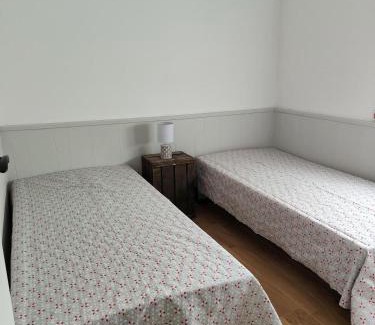Frontignan Apartment | Frontignan villa rez de chausée avec exterieur privatif, Plage 4km