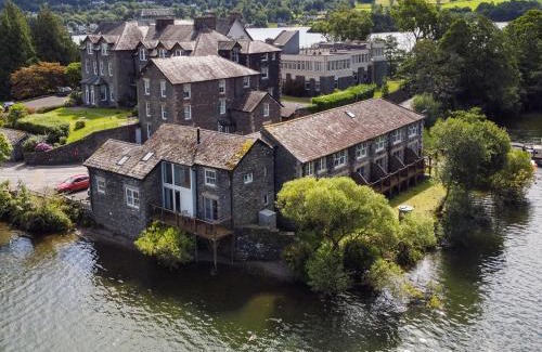 Ambleside House | Frost