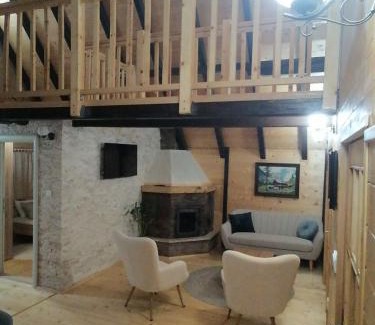 Vrdnik House | Fruškogorska oaza