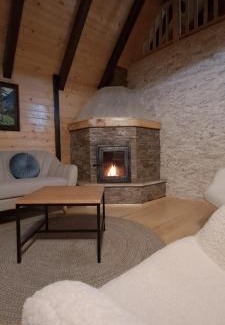 Vrdnik House | Fruškogorska oaza