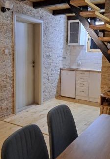 Vrdnik House | Fruškogorska oaza