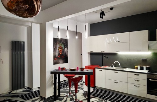 Thessaloniki Apartment | fruit tower