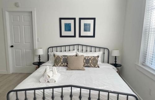 Over-the-Rhine House | Full Building Huge Downtown Retreat Walkable to Everything
