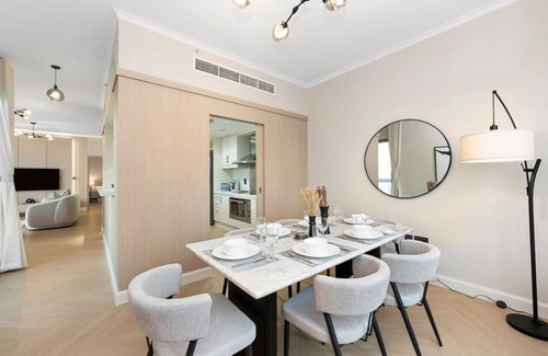 Downtown Dubai Apartment | Full Burj Khalifa Views 3.5BDR Apt in Downtown close to Dubai Mall
