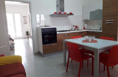Torre Lapillo House | Full comfort cottage a few steps from the sea and from the center