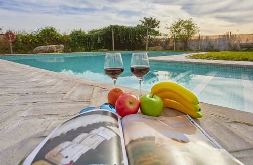 El Bosque Cottage | Full rental Rural House "Los Cuatro Olivos"
