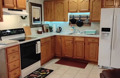 Goode Apartment | Full Terrace Apt. near Universities, Mountains, Lakes, D-Day Memorial, LU