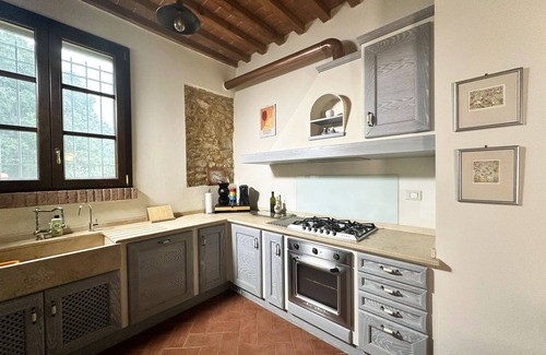 Montescudaio Villa | Fully-airconditioned, luxury Villa Tramontalba with Infinity pool & EV-charging
