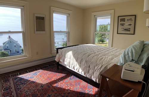 Swans Island House | Fully appointed, spacious Home in Maine Island village off Acadia Nat'l Park