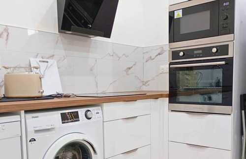 Romilly-sur-Seine House | Fully equipped house near train station and town center