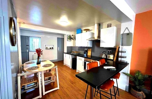 Teignmouth Cottage | Fully Equipped & Charming - Devon 2BR Cottage