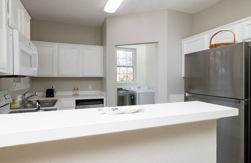 Euless House | Fully Equipped DFW Stay Near Dining & Shopping