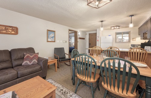 Winter Park Condo | Fully equipped kitchen, updated interior in this cozy condo