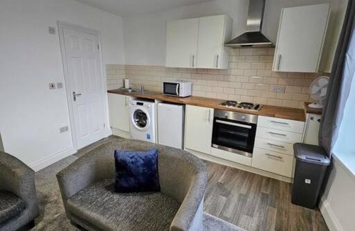 Neath Apartment | Fully Equipped Kitchen, Double room