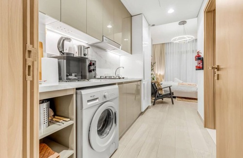 Nad Al Sheba Apartment | Fully Equipped Studio with Views